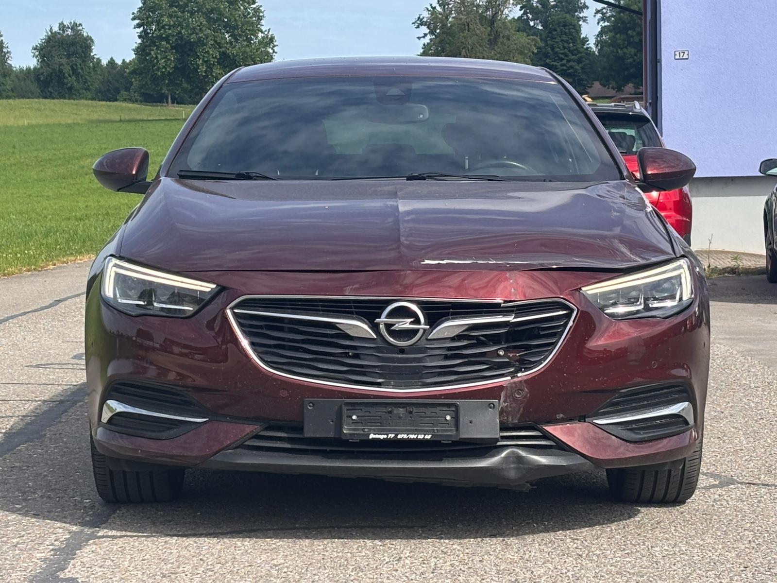 OPEL Insignia 2.0 BiDTI Grand Sport Exclusive 4WD Auto-image-1