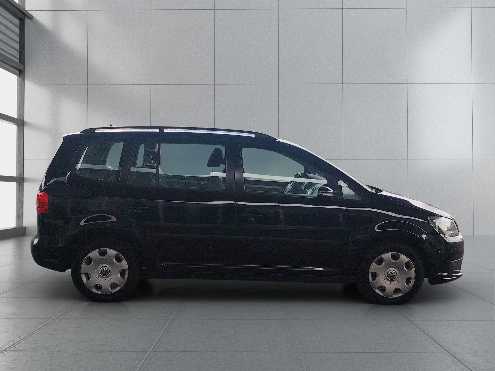 VW Touran 1.4 TSI Highline DSG-image-6