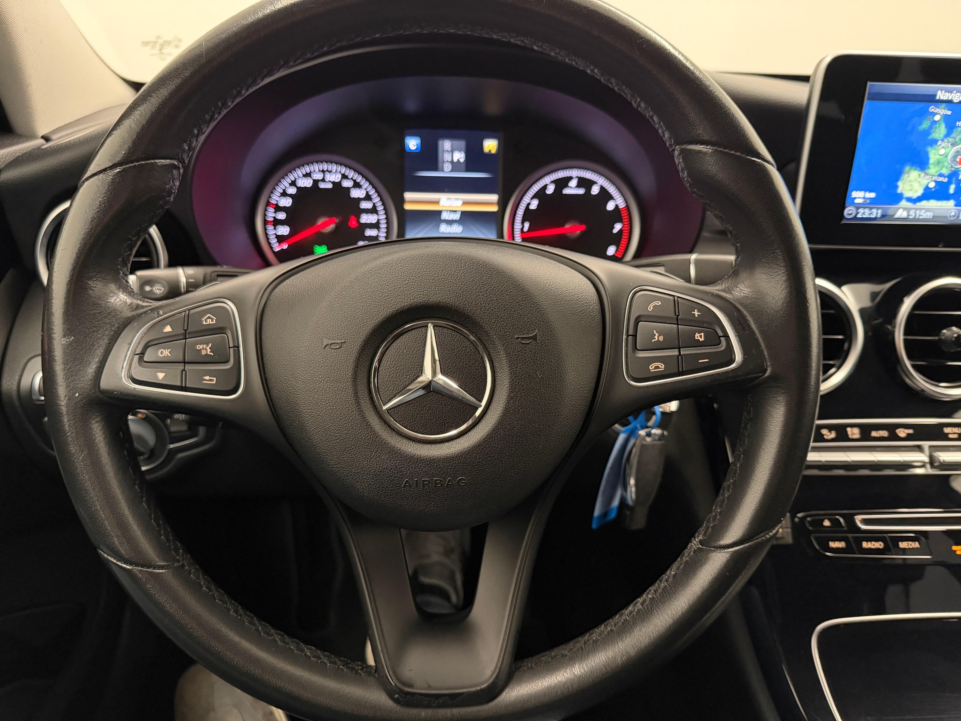 MERCEDES-BENZ C 200 Avantgarde Kombi-image-16