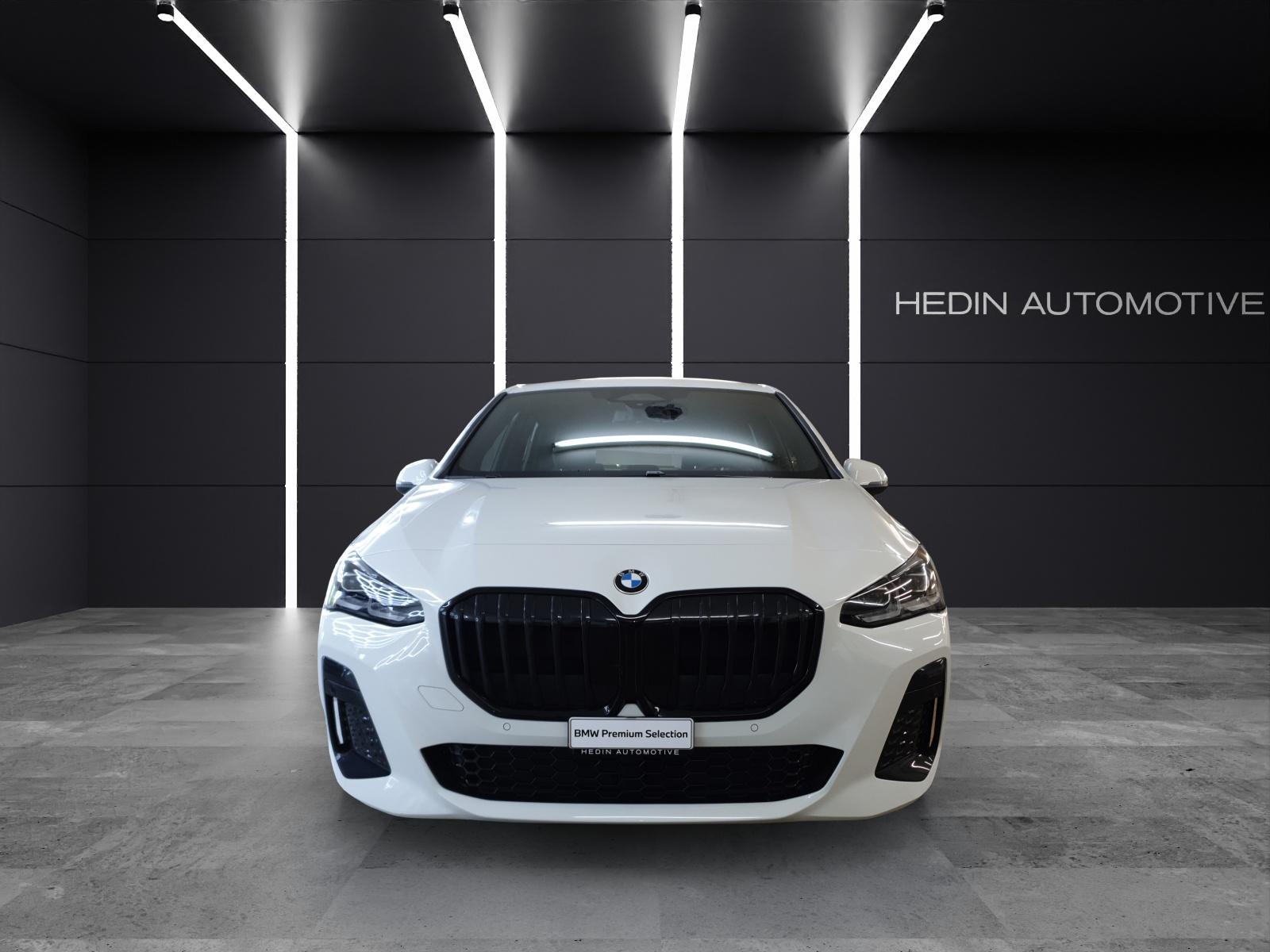 BMW 218d Active Tourer-image-7