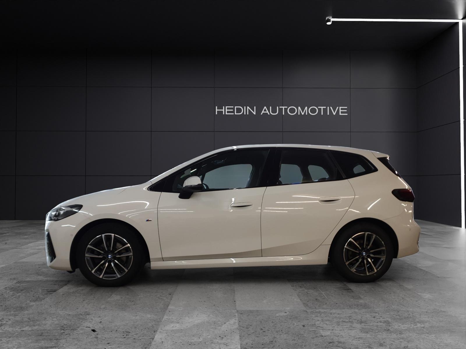 BMW 218d Active Tourer-image-1