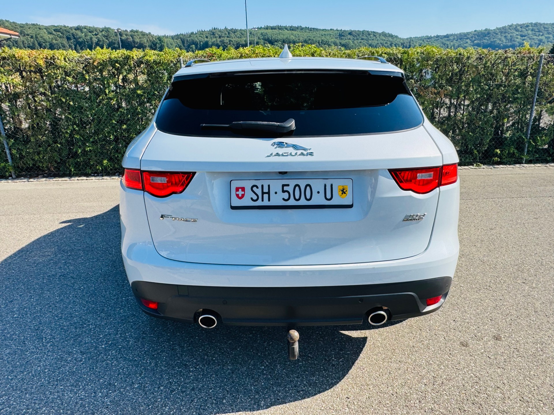 JAGUAR F-Pace 3.0 TD R-Sport *300PS* AWD Automatik-image-5