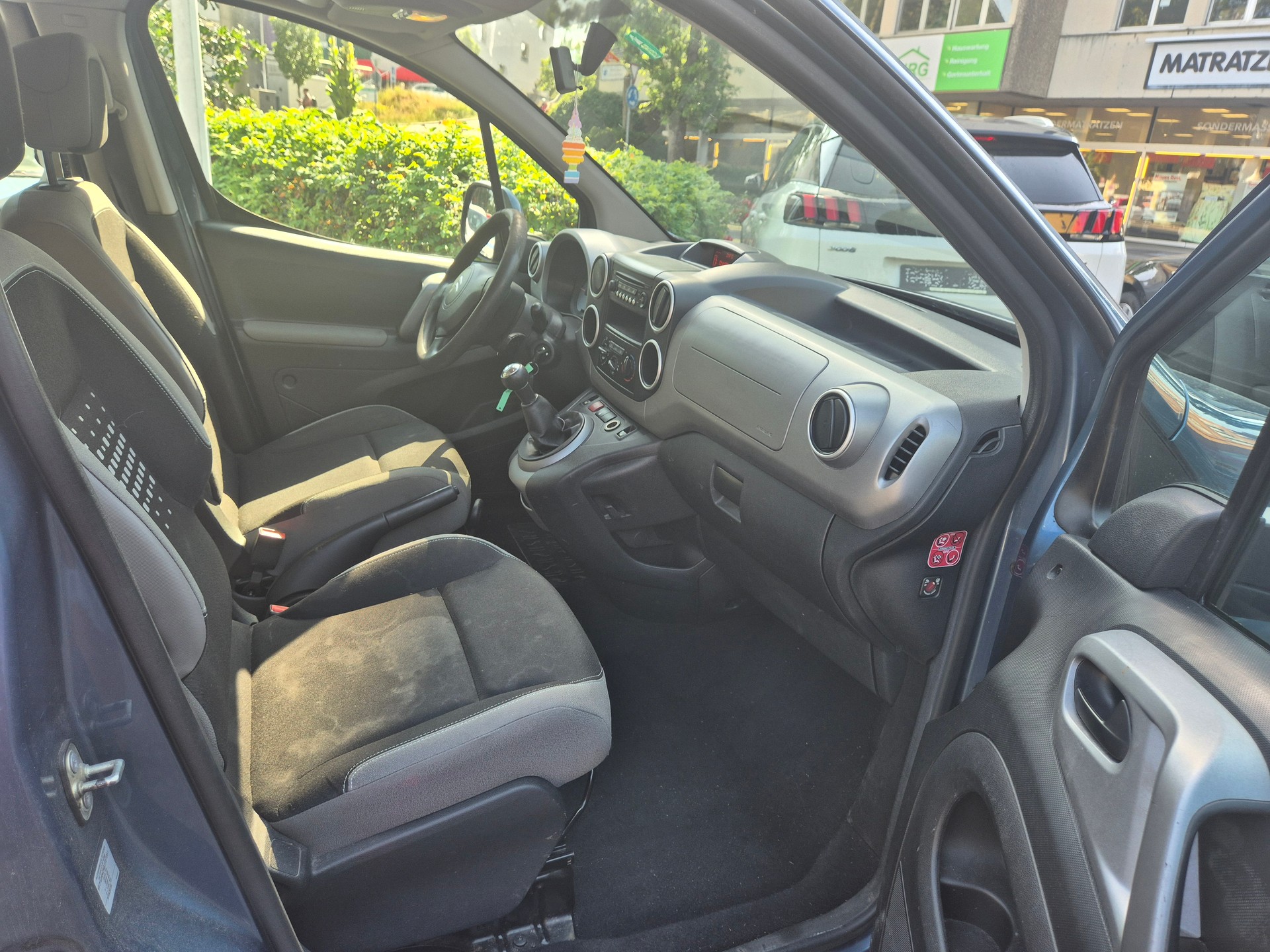 CITROEN Berlingo 1.2i Feel-image-7