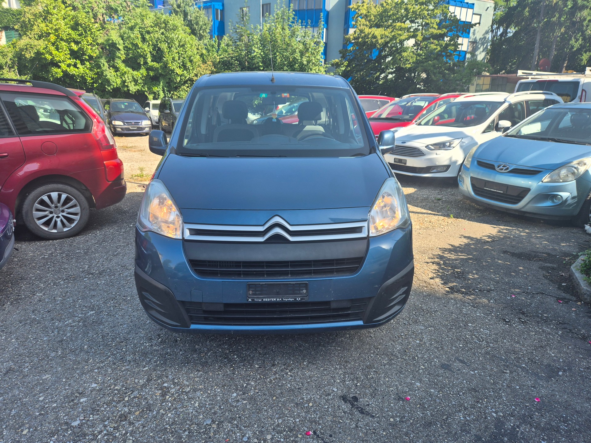 CITROEN Berlingo 1.2i Feel-image-0