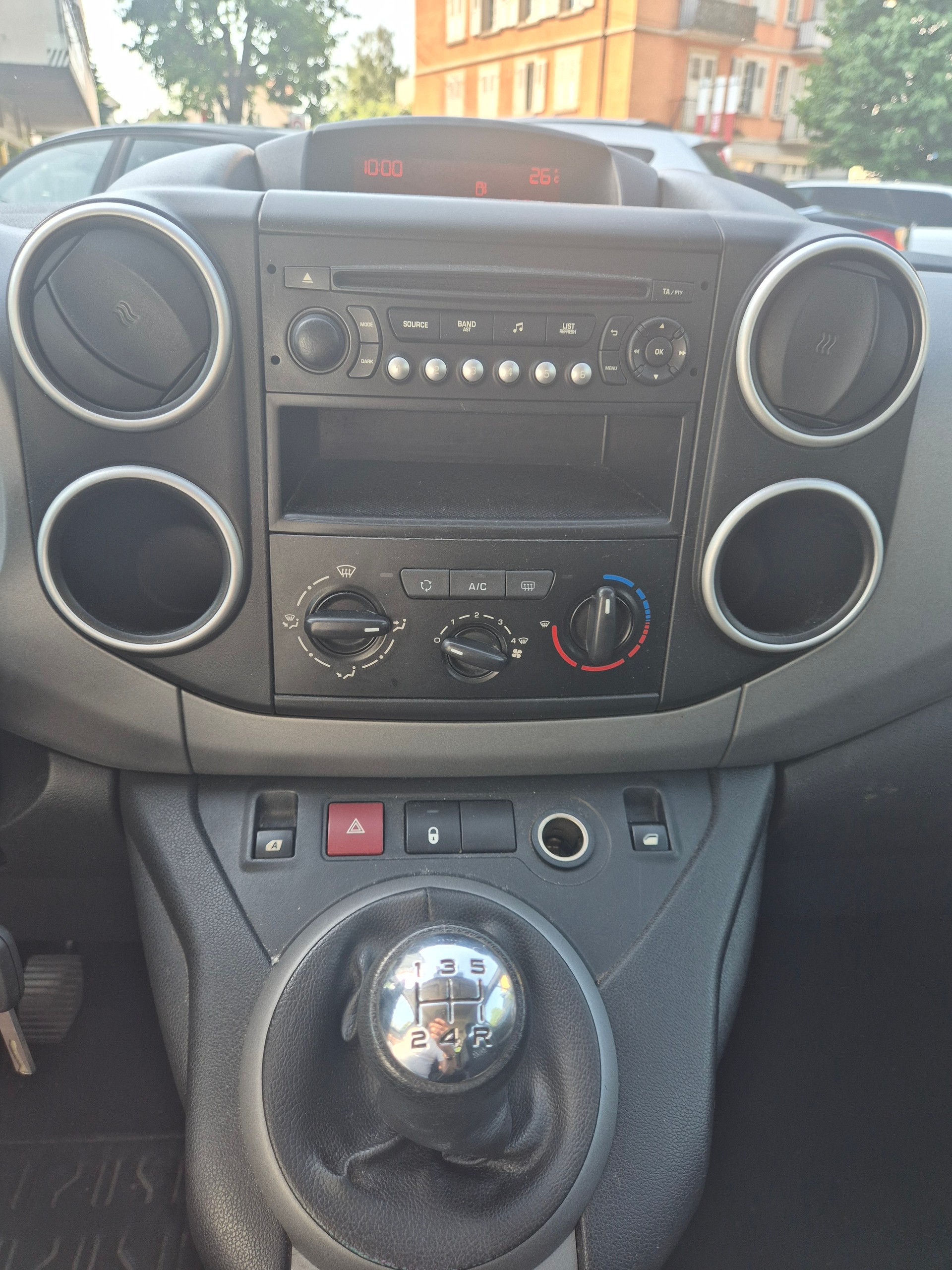 CITROEN Berlingo 1.2i Feel-image-9