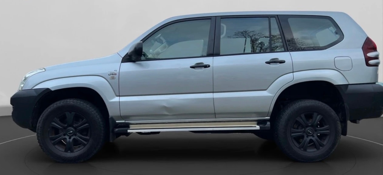 TOYOTA 3.0 D-4D Linea Terra-image-1
