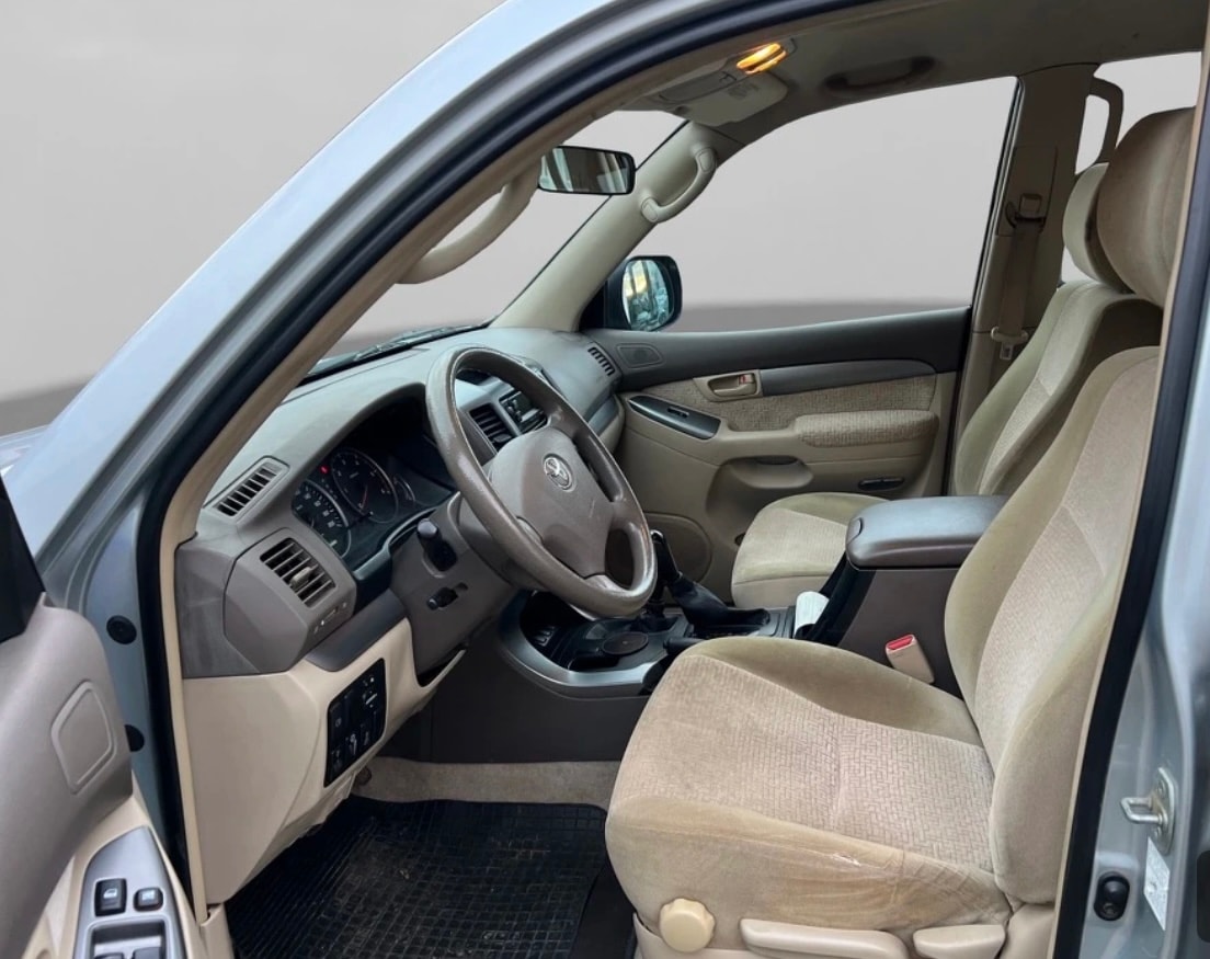 TOYOTA 3.0 D-4D Linea Terra-image-2