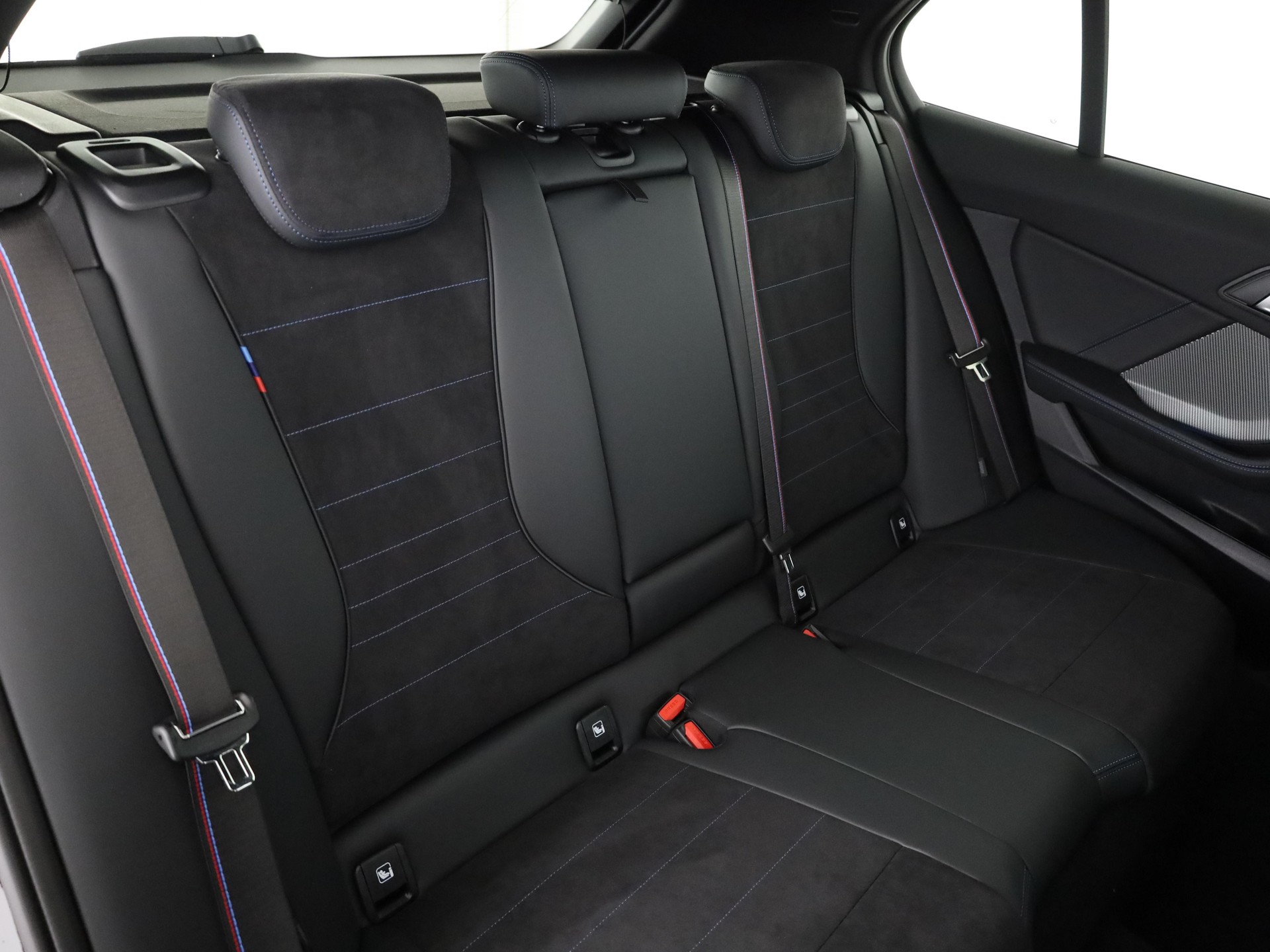 BMW M135i xDrive-image-15