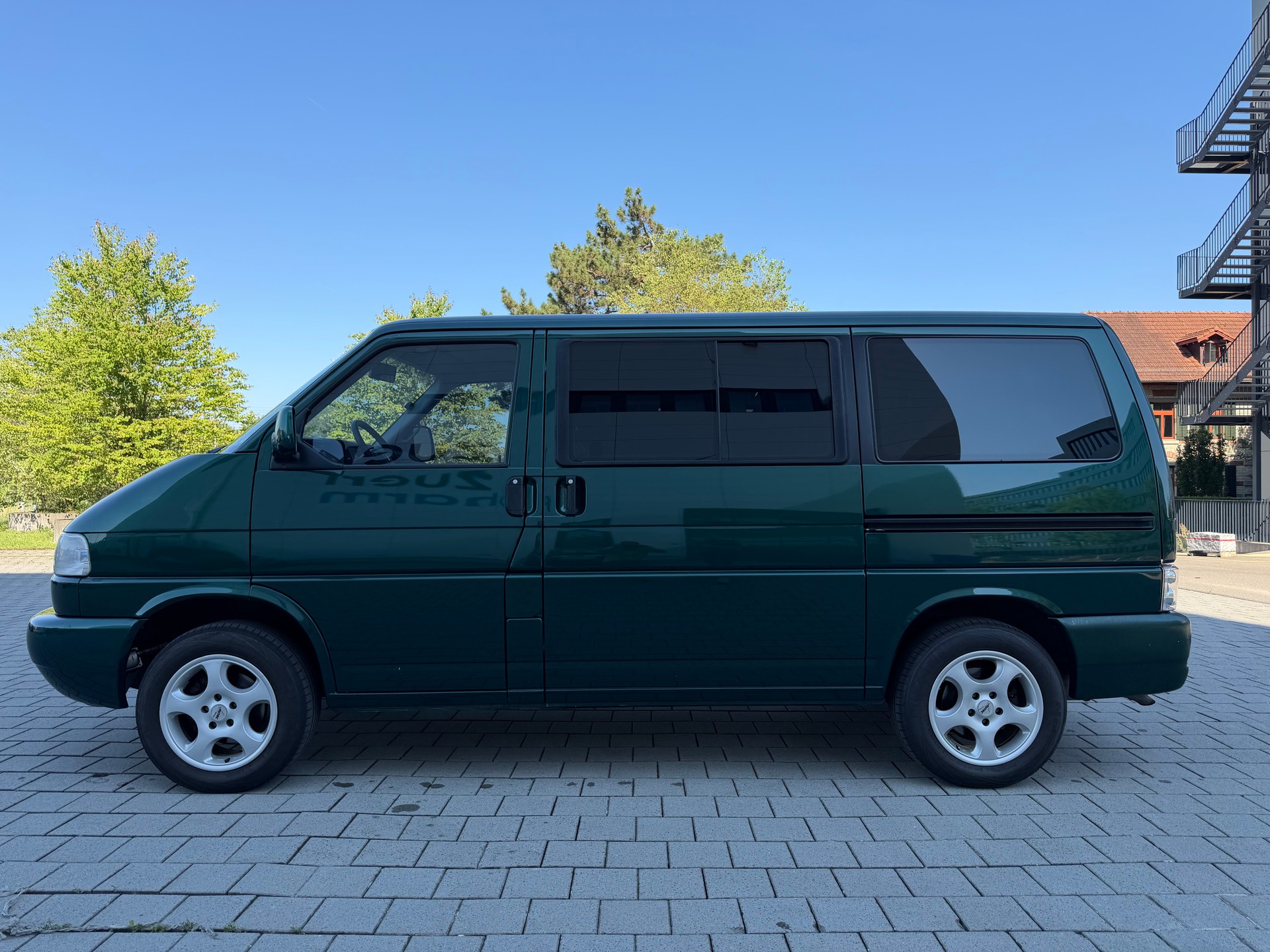 VW T4 Caravelle 2.5TDI ABS-image-6
