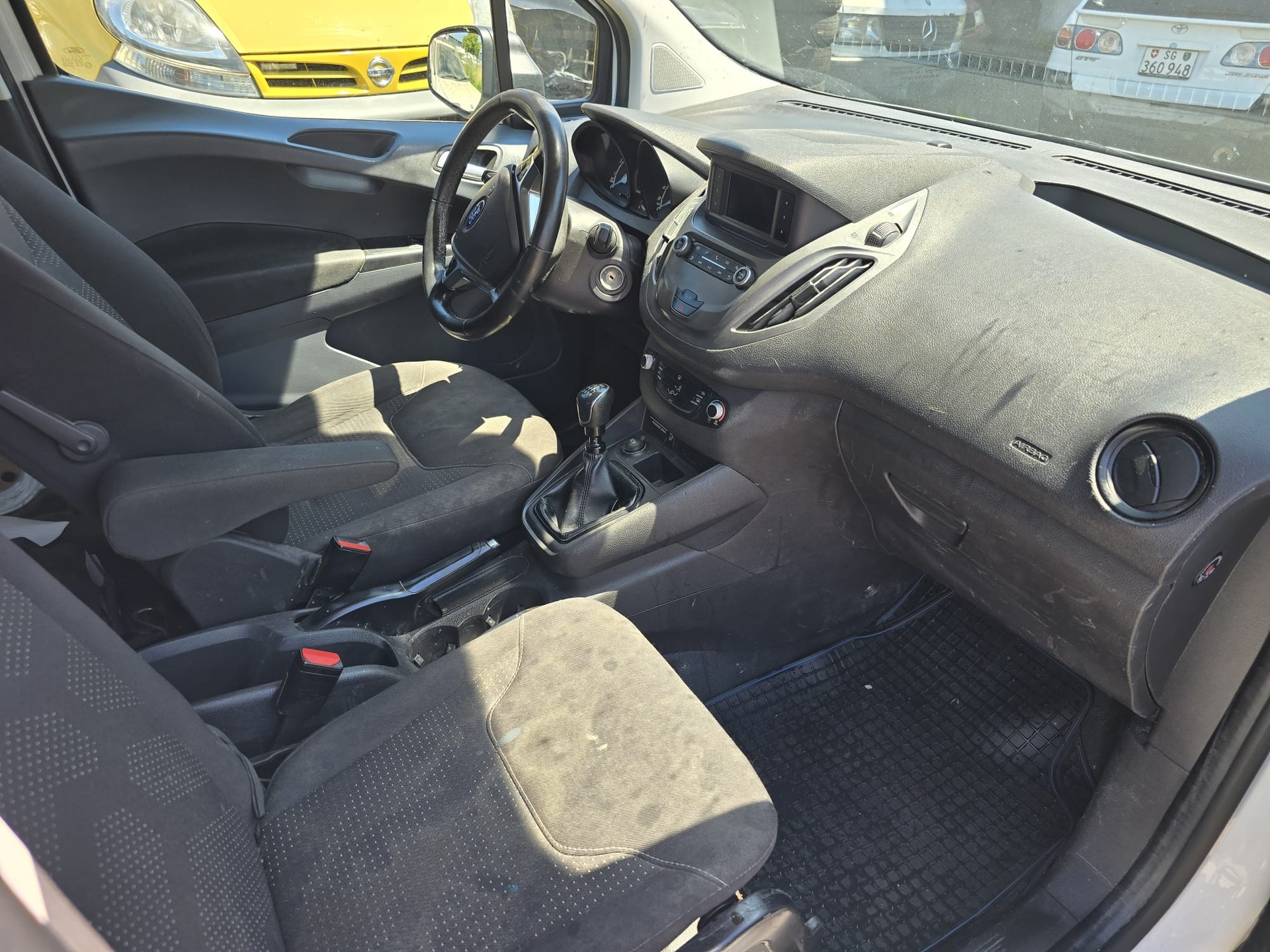 FORD Transit Courier Van 1.0 EcoBoost Trend-image-5