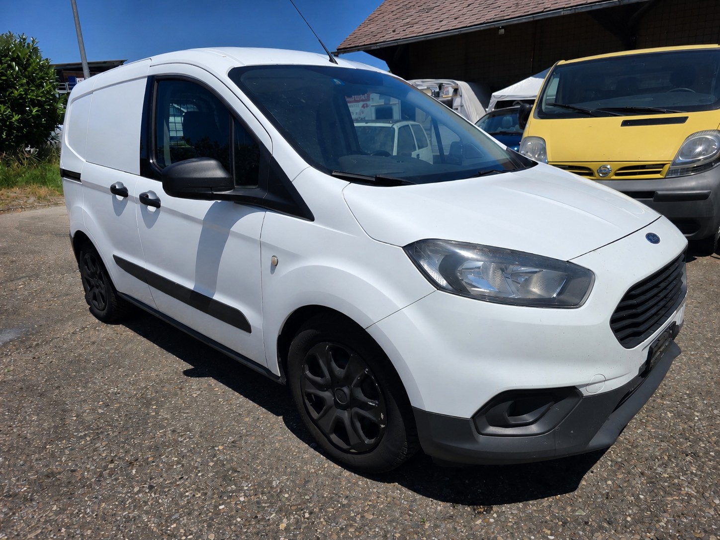 FORD Transit Courier Van 1.0 EcoBoost Trend-image-1
