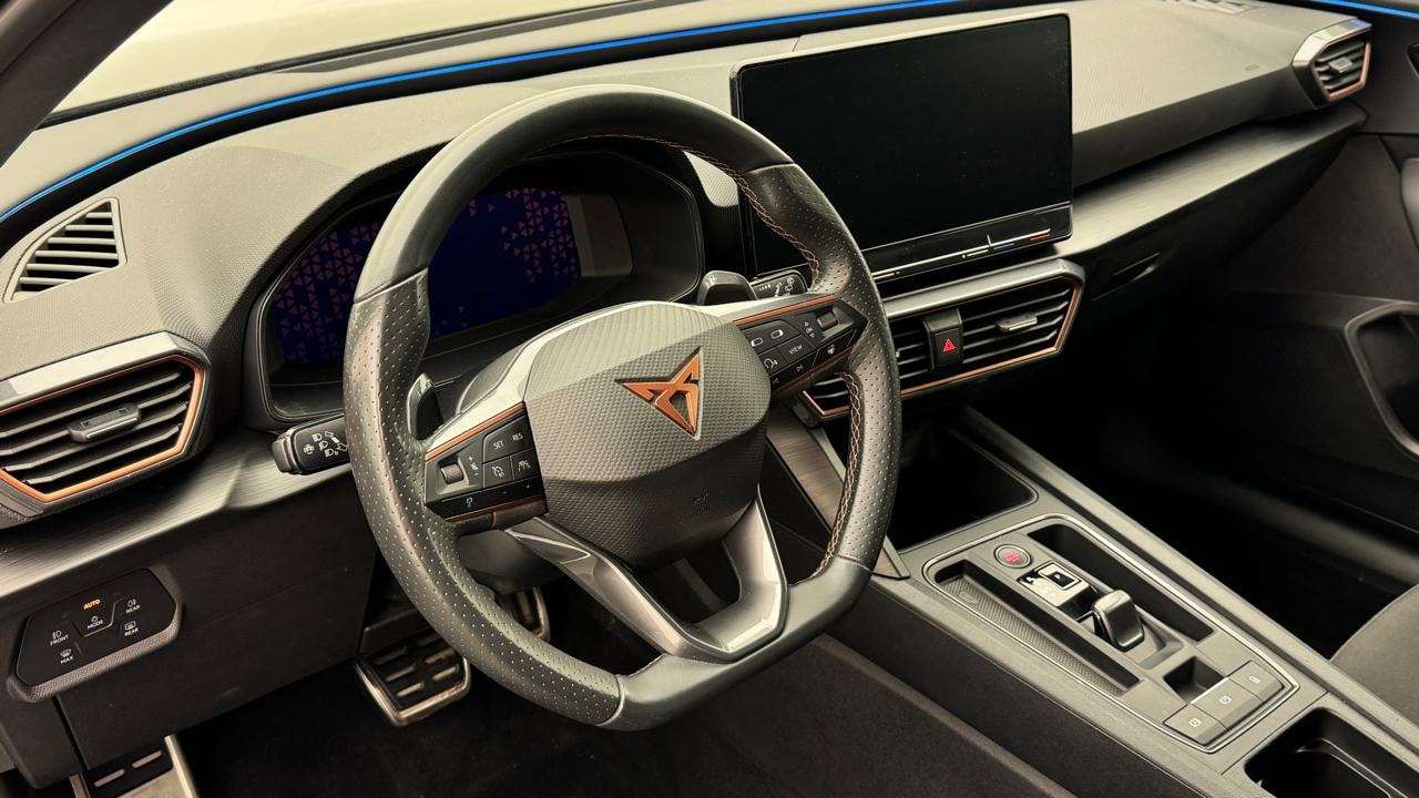 CUPRA LEON VZ 2.0 TSI DSG-image-6