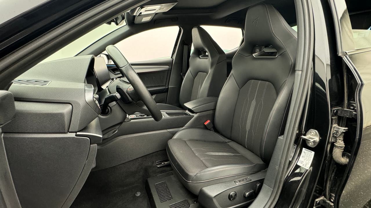 CUPRA LEON VZ 2.0 TSI DSG-image-4