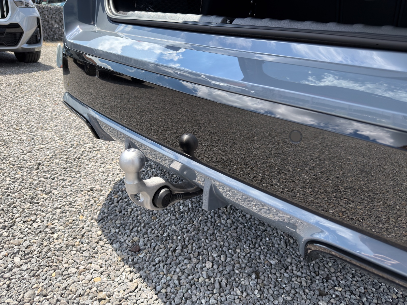 BMW iX1 xDrive 30 M Sport Pro-image-23