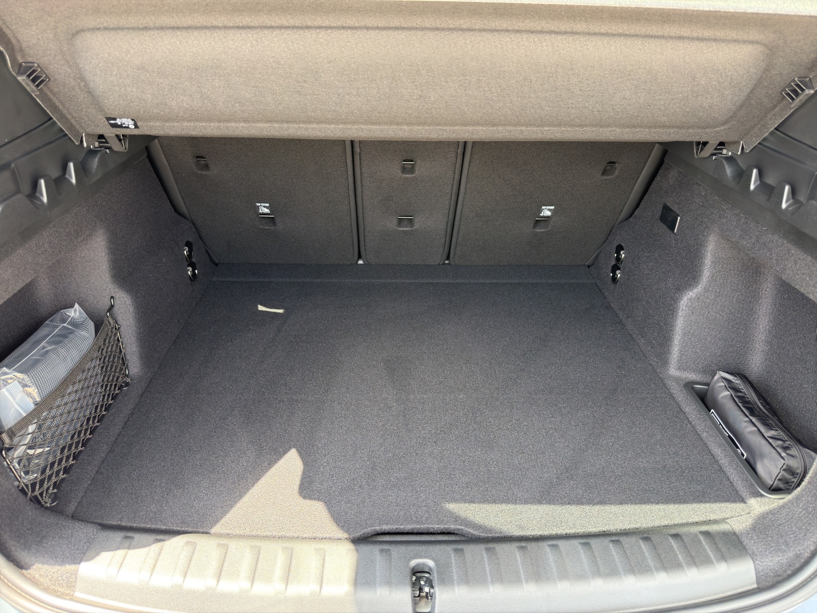 BMW iX1 xDrive 30 M Sport Pro-image-21