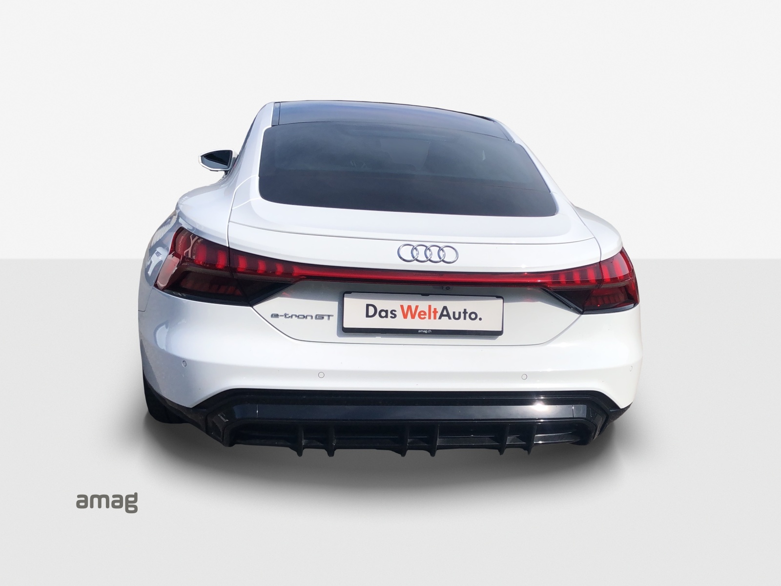 AUDI e-tron GT quattro-image-6