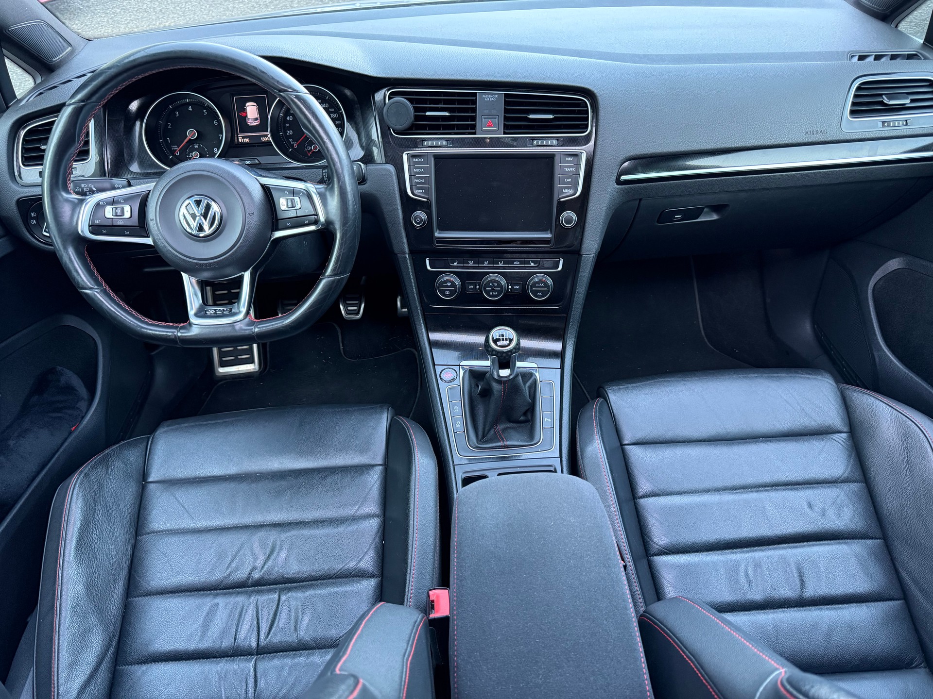 VW Golf 2.0 TSI GTI Performance-image-6