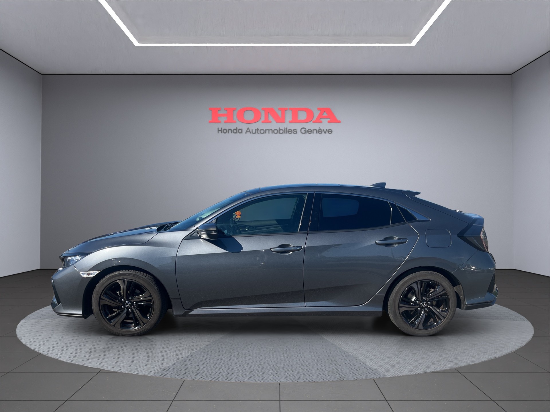 HONDA Civic 1.0 VTEC Turbo Executive Premium-image-4