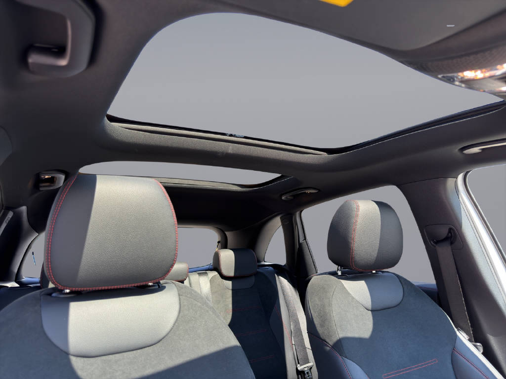 MERCEDES-BENZ B 250 AMG Line 4matic-image-15