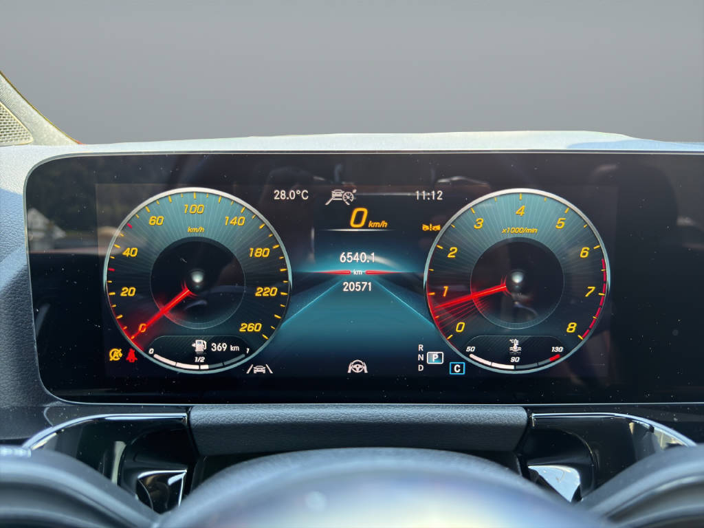 MERCEDES-BENZ B 250 AMG Line 4matic-image-10