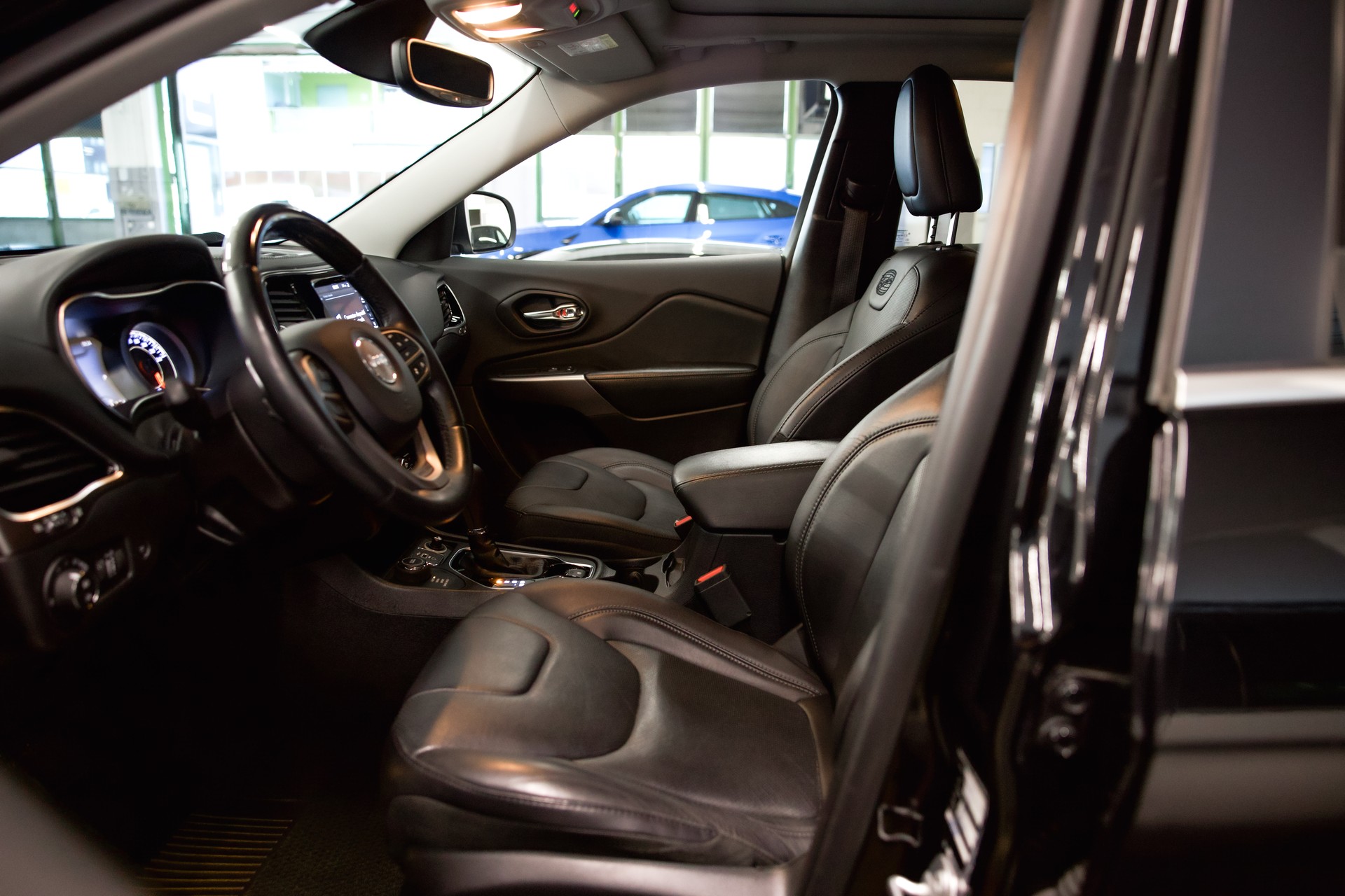 JEEP Cherokee 2.0 Overland AWD Drive I 9ATX-image-18