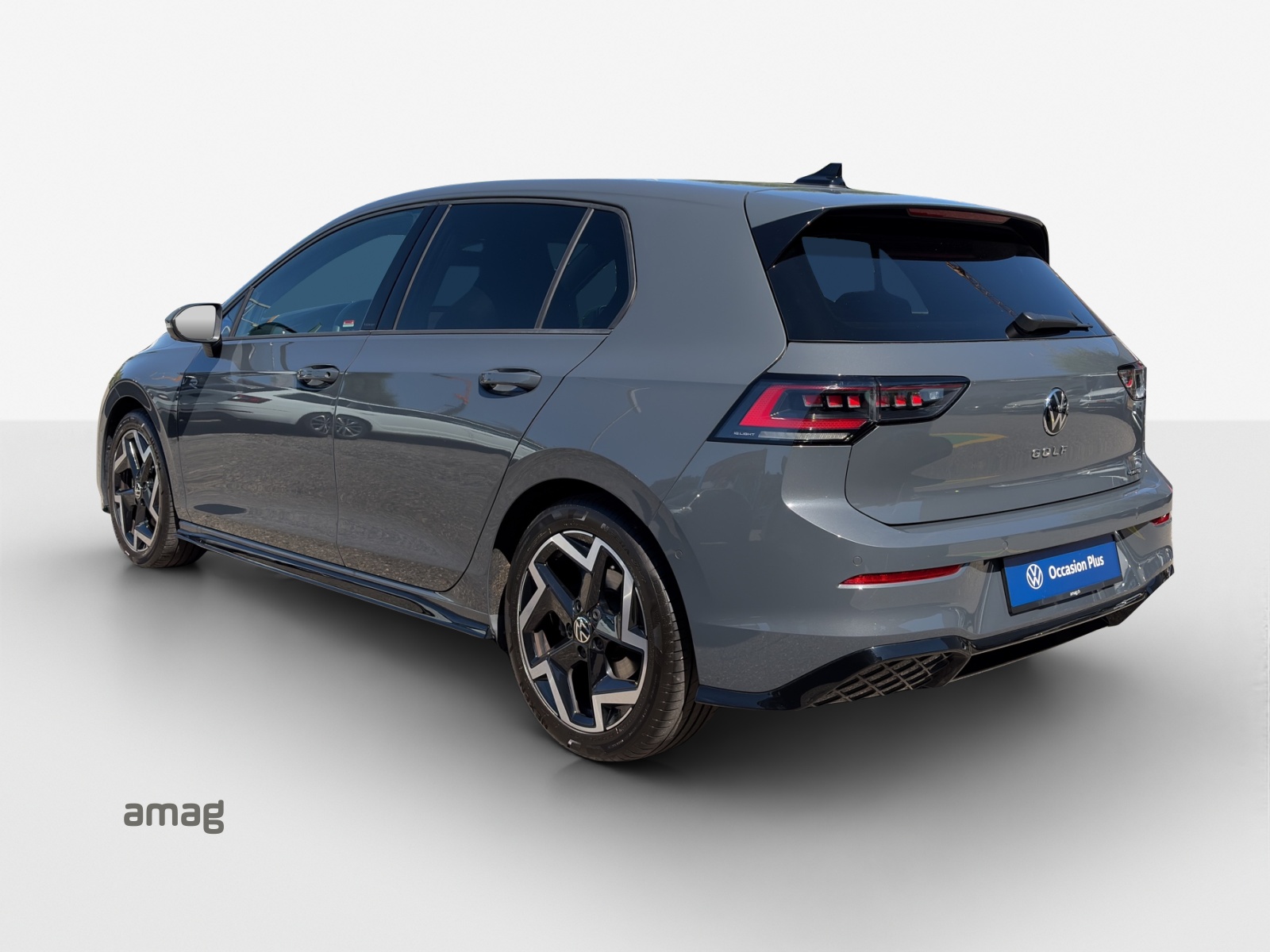 VW Golf 2.0 TSI R-Line DSG 4 Motion-image-2