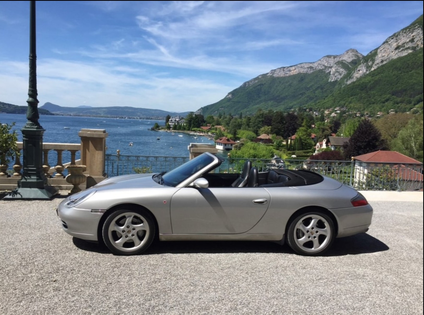 PORSCHE 911 Carrera 4 cab-image-1