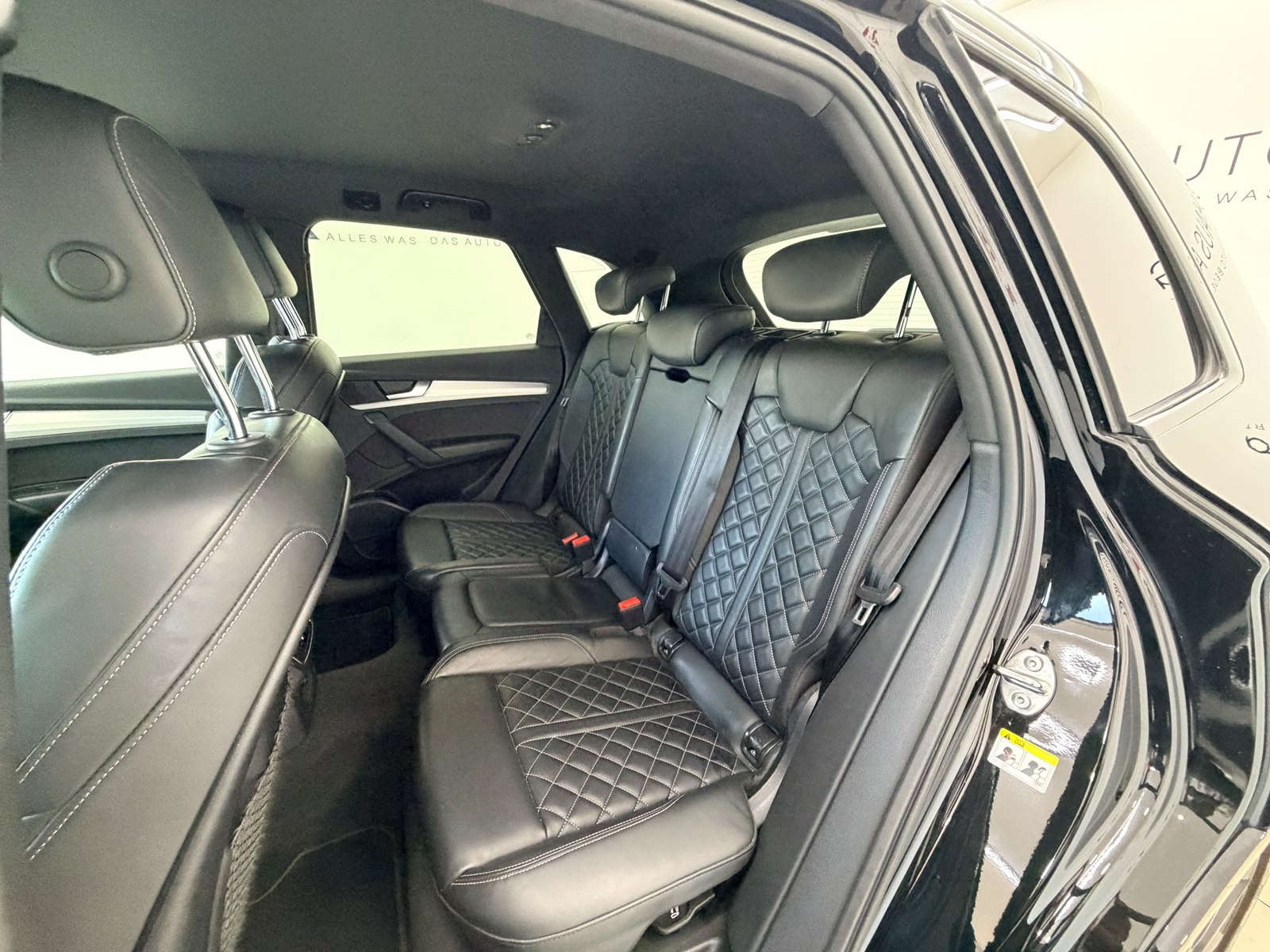 AUDI Q5 40 TDI Black Edition quattro S-tronic*CH Fahzeug*Top Austattung*5 Jahre Werksgarantie*-image-24