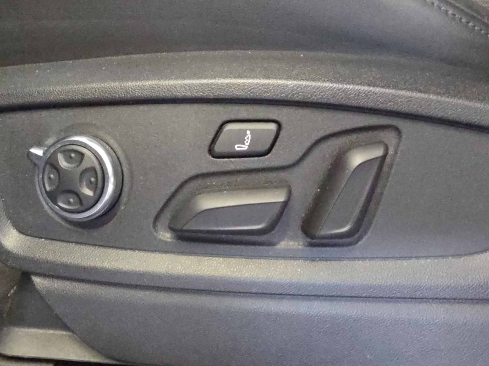 AUDI SQ5 3.0 TFSI quattro S-tronic-image-13
