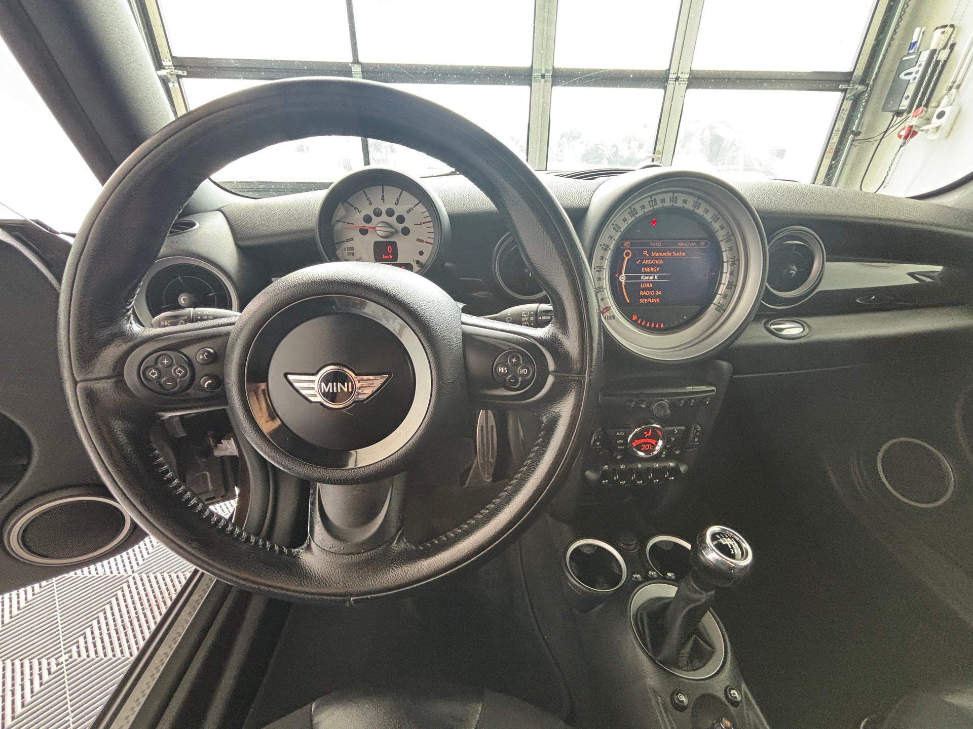 MINI Cooper S Steptronic-image-7