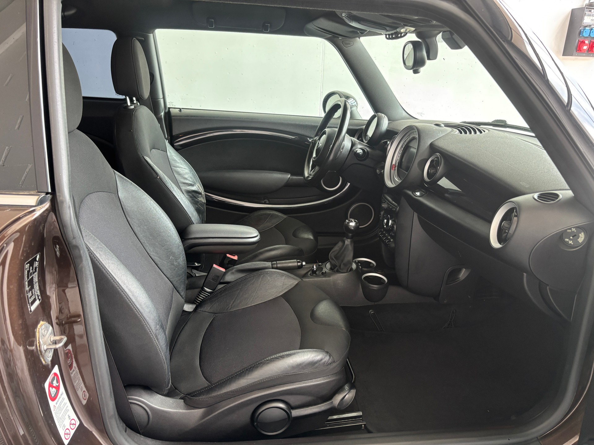MINI Cooper S Steptronic-image-8