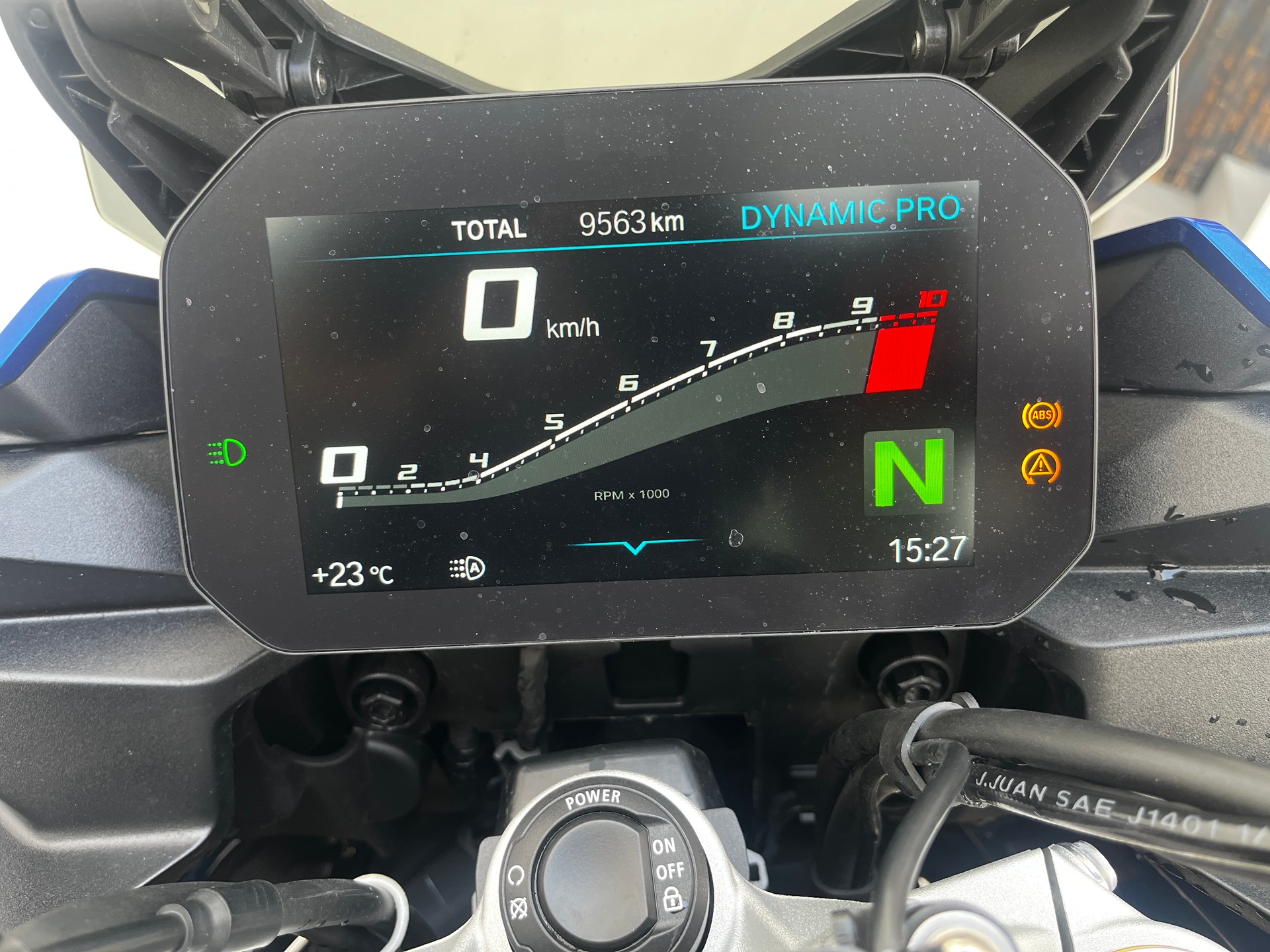 BMW F 900 XR A2 (35kW) ABS-image-8