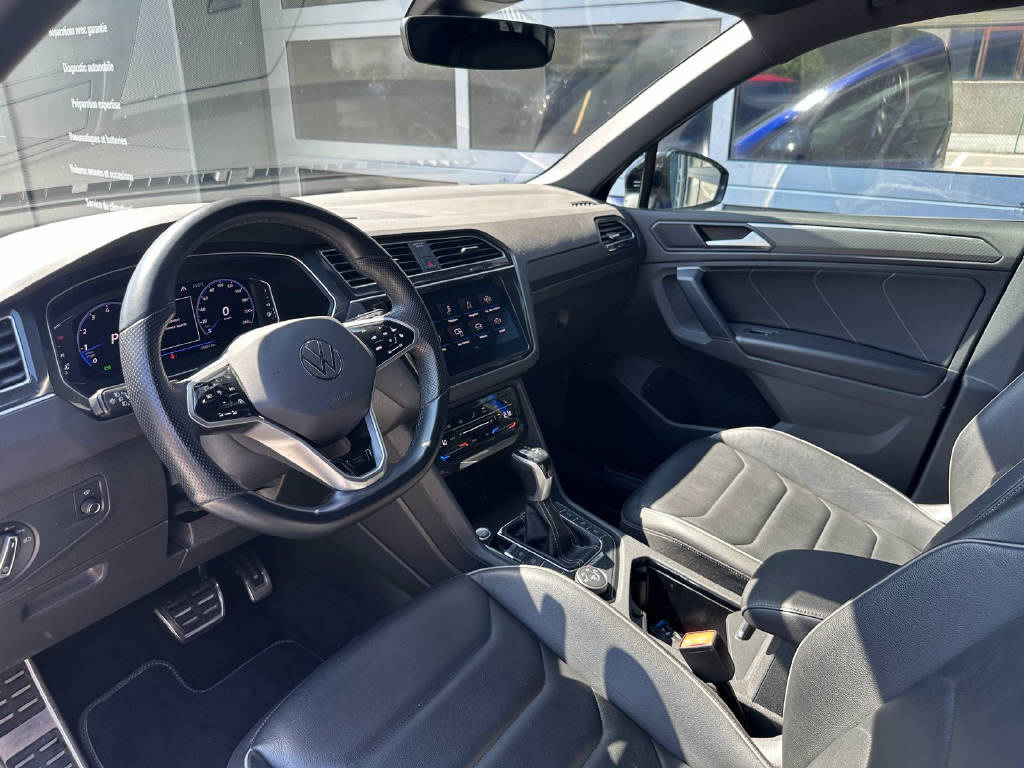 VW Tiguan 2.0 TSI R-Line DSG - CH-image-6