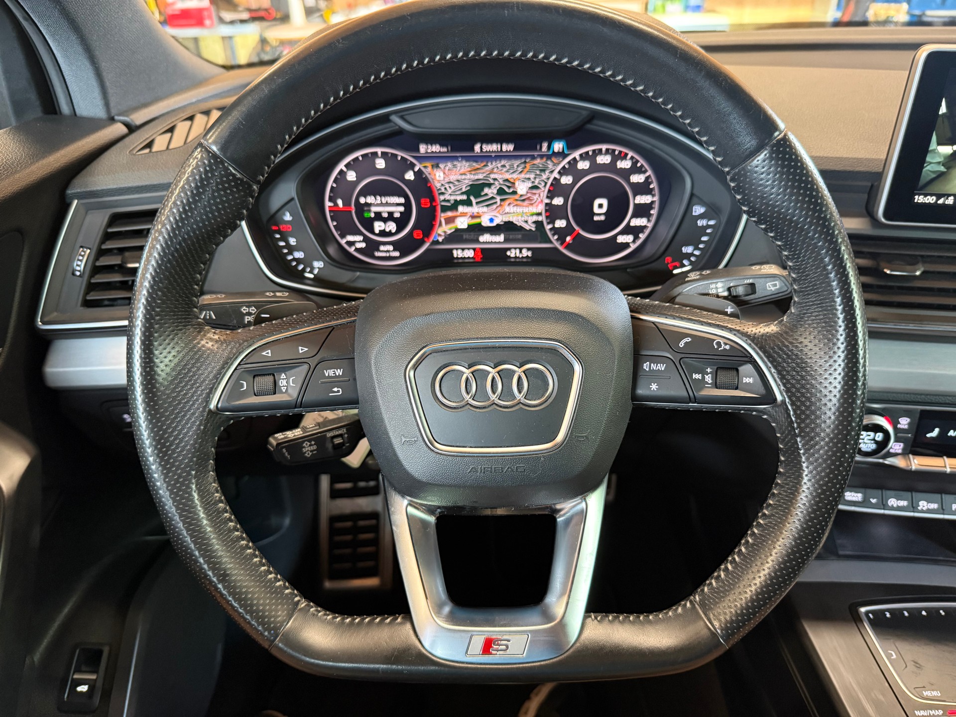 AUDI Q5 2.0 TDI sport quattro S-tronic-image-9