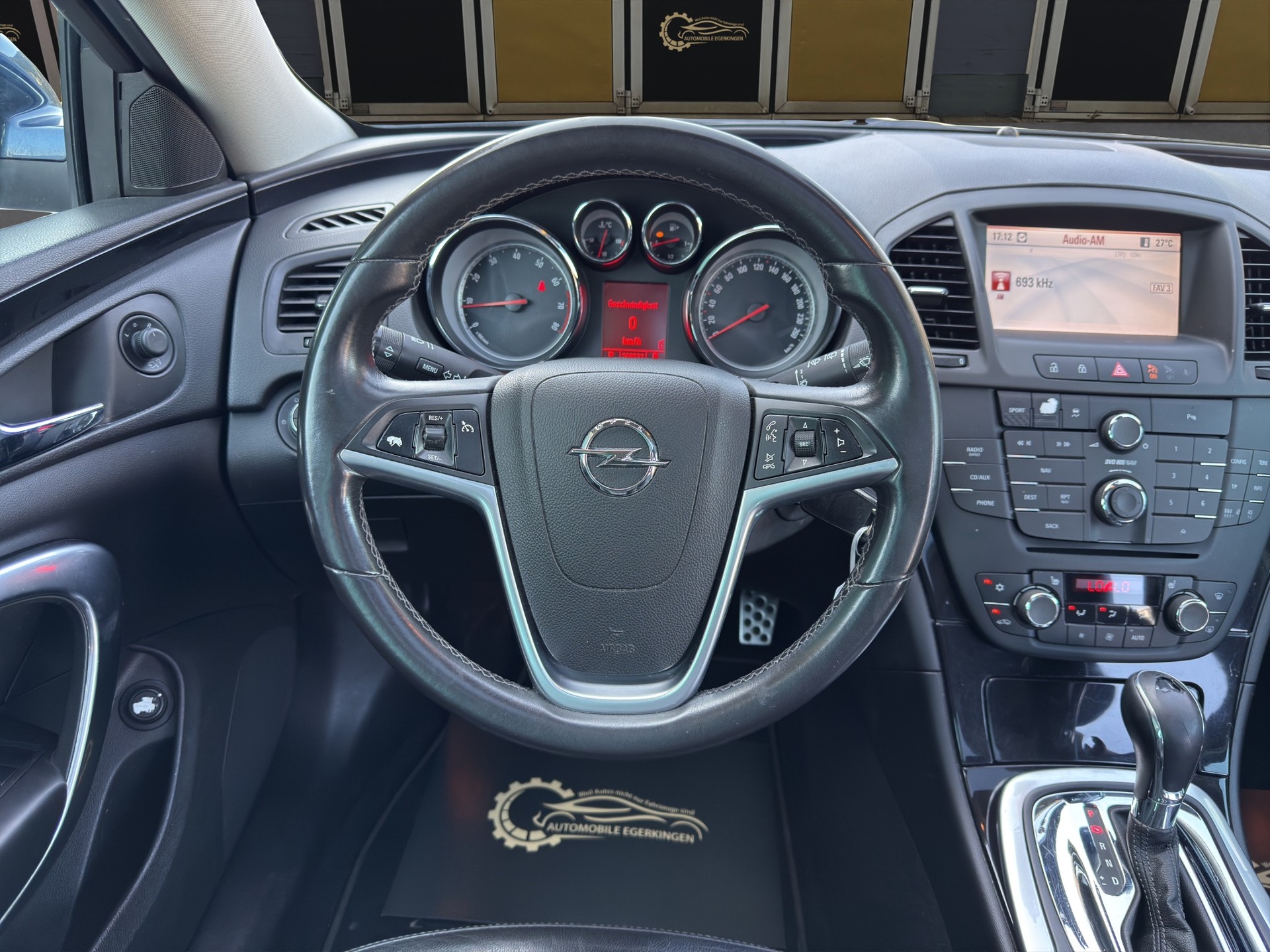 OPEL Insignia ST 2.0 Turbo Cosmo 4WD Aut.-image-12