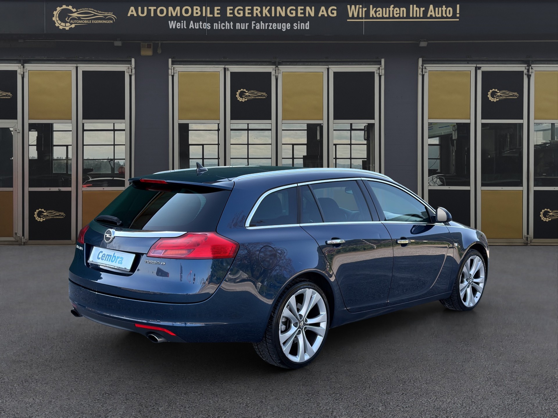 OPEL Insignia ST 2.0 Turbo Cosmo 4WD Aut.-image-4