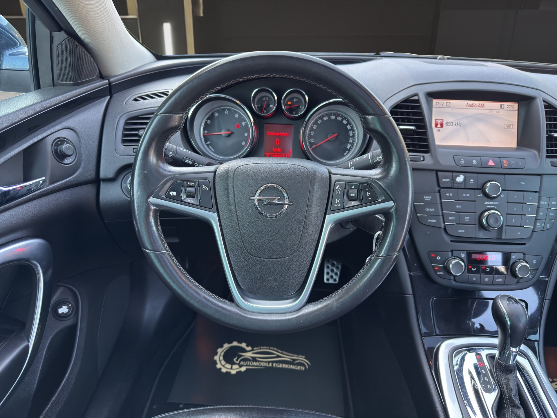 OPEL Insignia ST 2.0 Turbo Cosmo 4WD Aut.-image-12