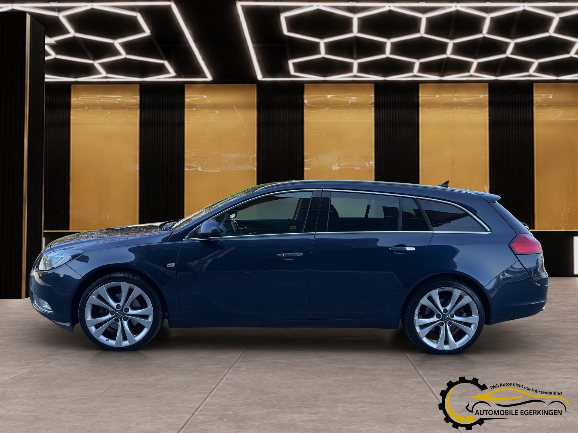 OPEL Insignia ST 2.0 Turbo Cosmo 4WD Aut.-image-7