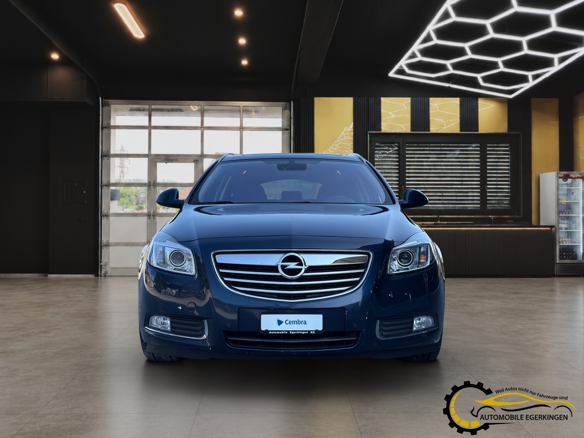 OPEL Insignia ST 2.0 Turbo Cosmo 4WD Aut.-image-1