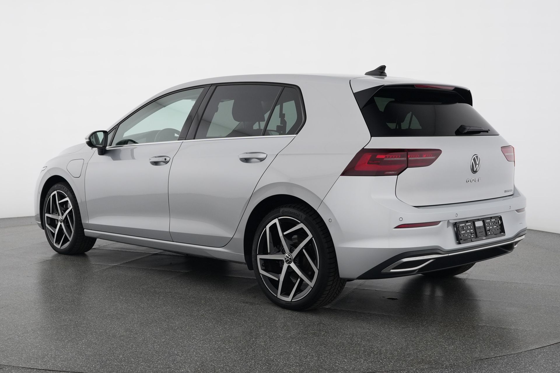 VW Golf 1.4 TSI PHEV Style-image-3