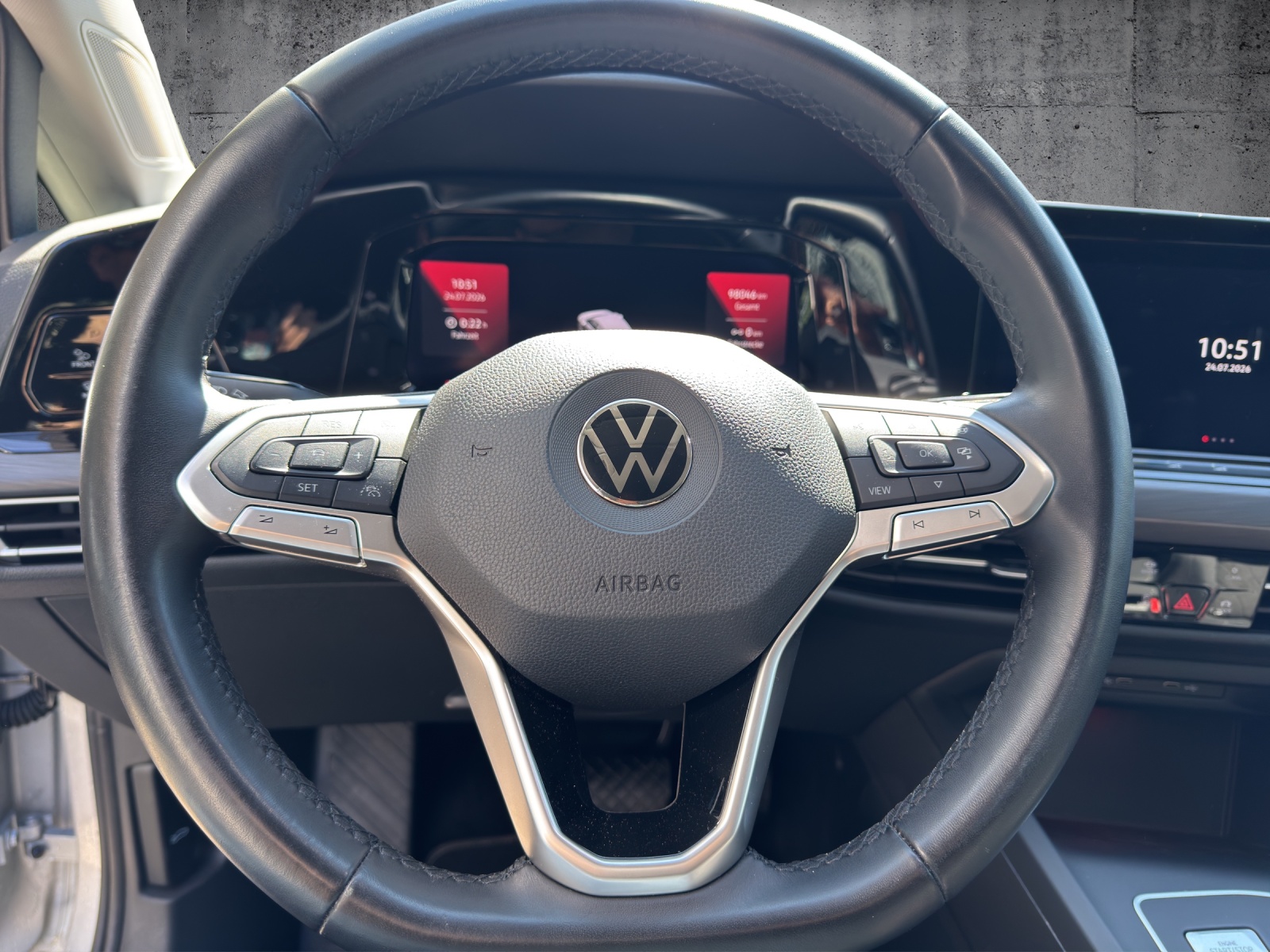 VW Golf 1.4 TSI PHEV Style-image-10