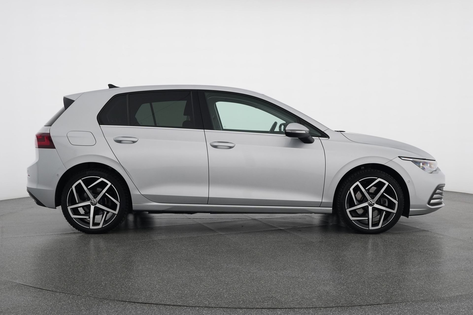 VW Golf 1.4 TSI PHEV Style-image-5