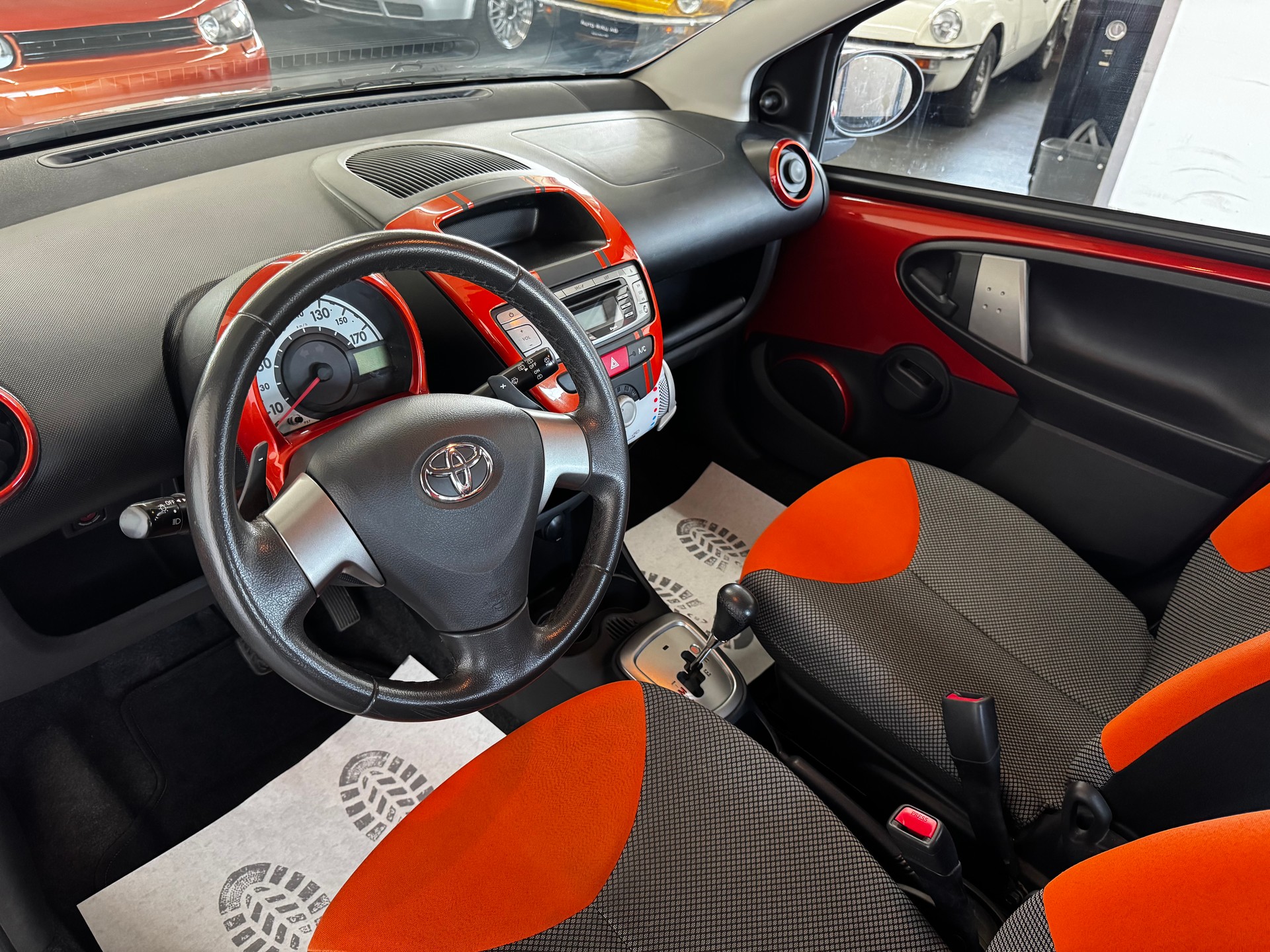 TOYOTA Aygo 1.0 VVT-i Sol Multimode-image-12