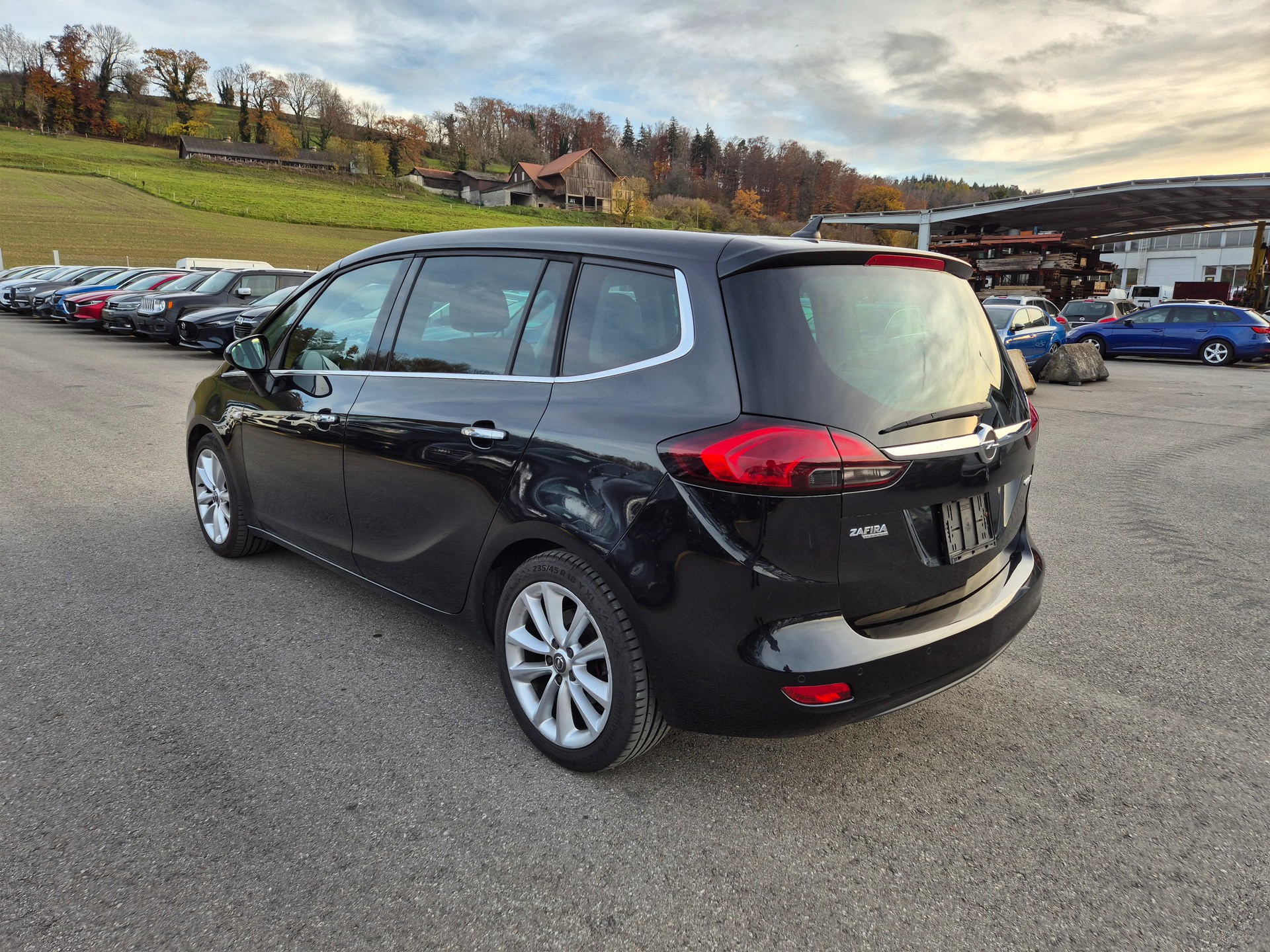 OPEL Zafira Tourer 1.4i 16V Cosmo-image-2