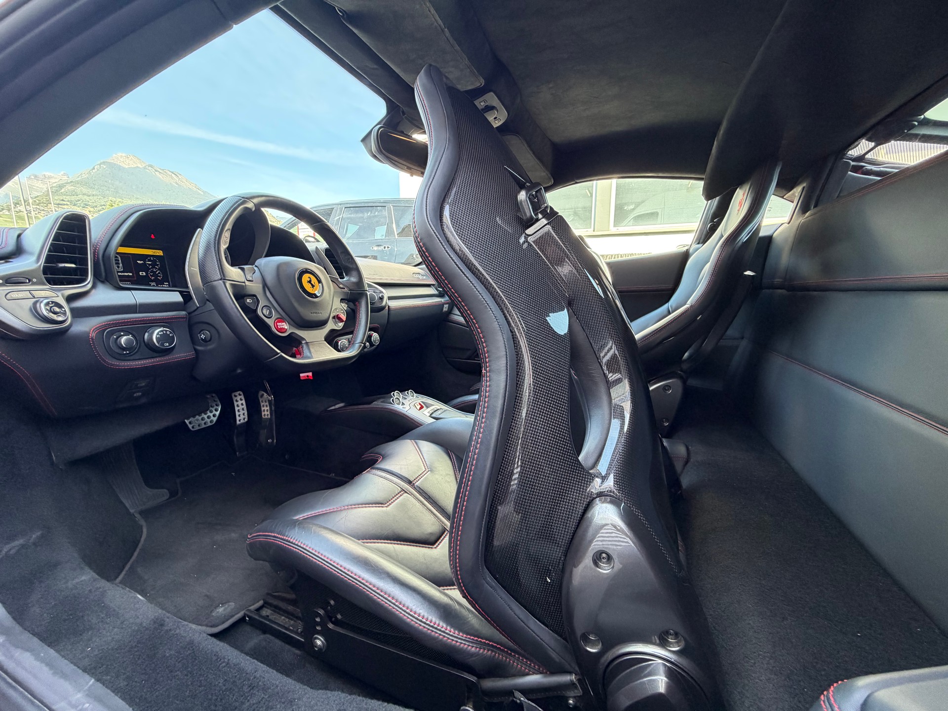 FERRARI 458-image-7