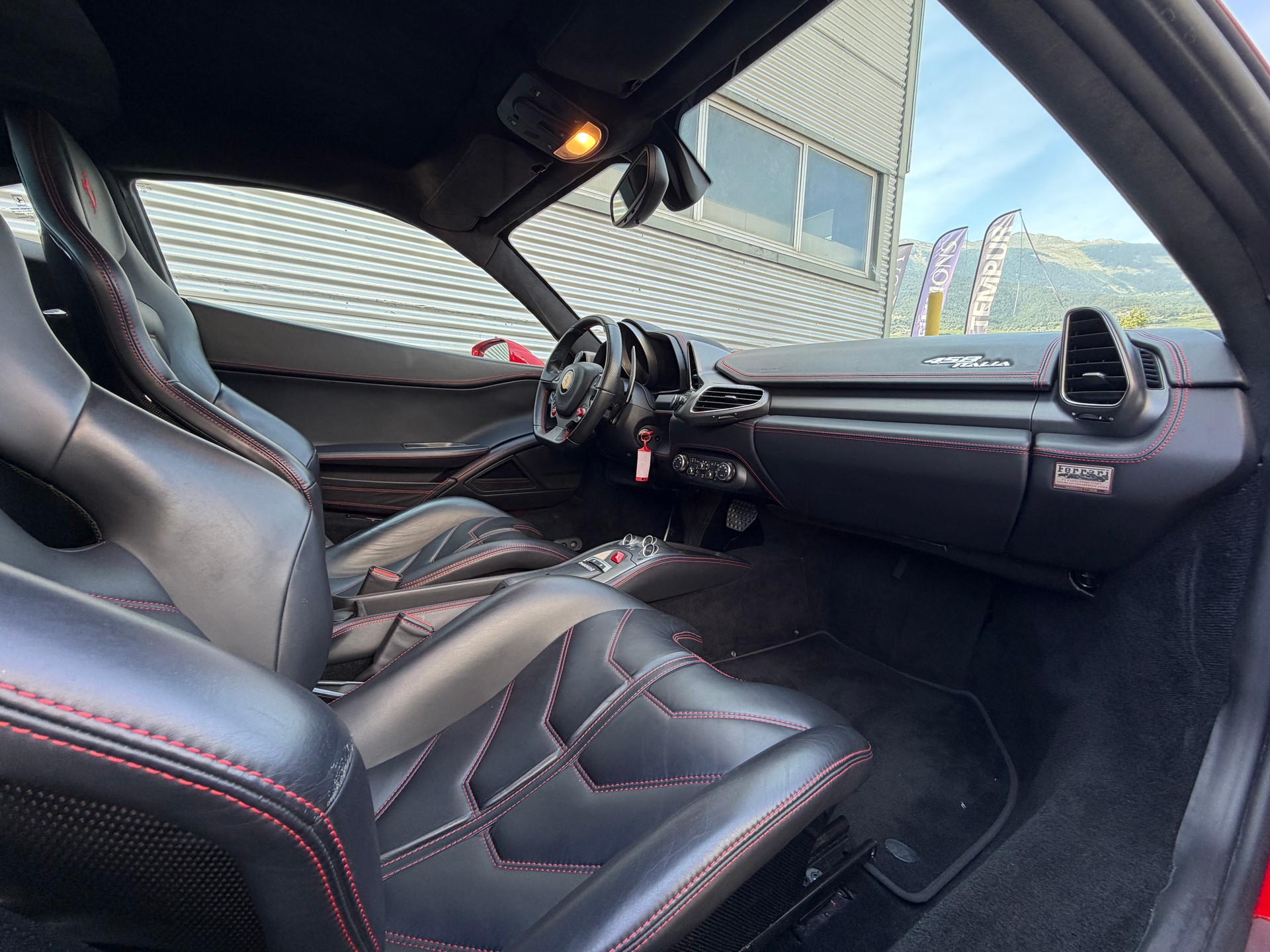 FERRARI 458-image-9