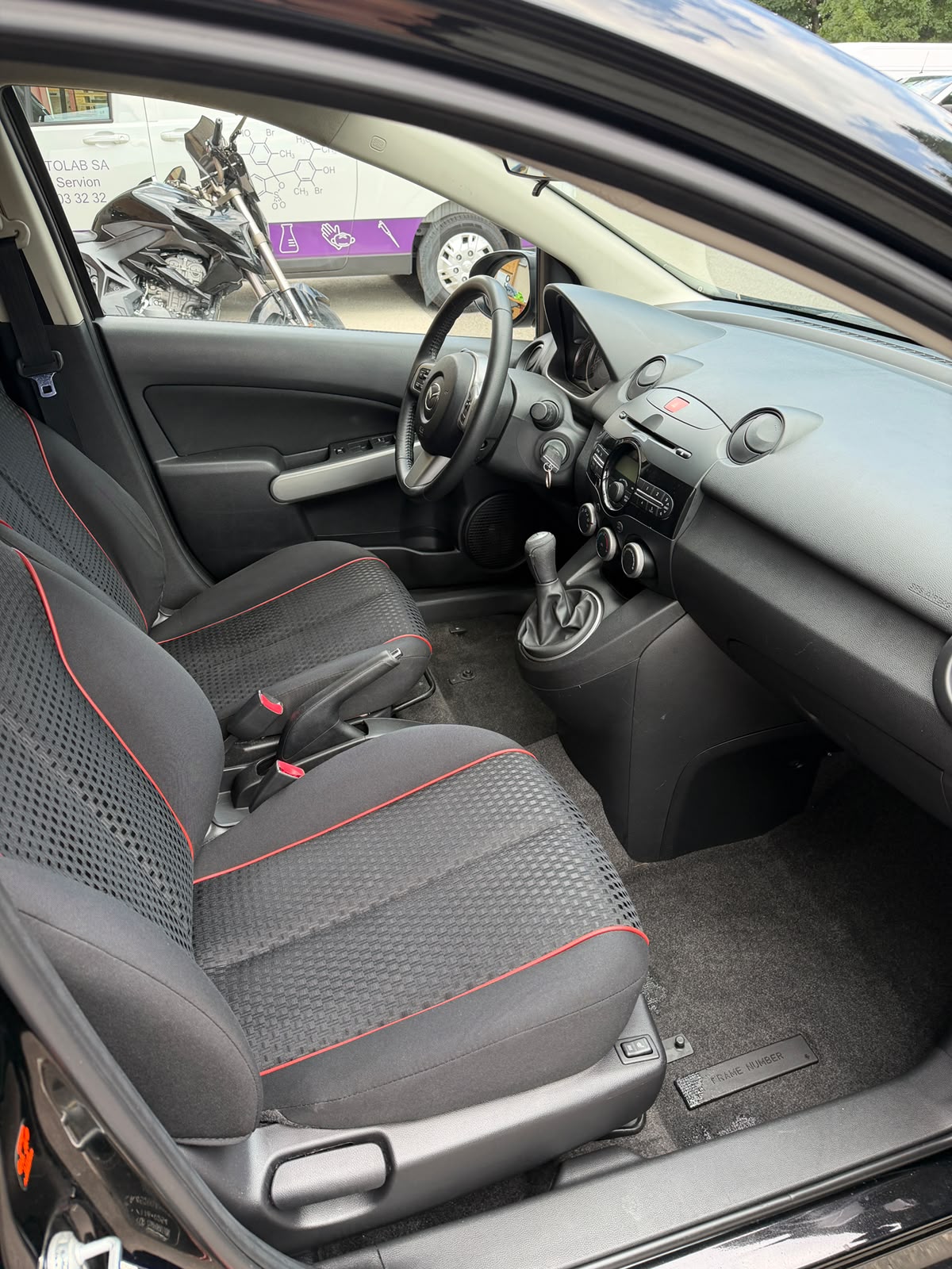 MAZDA 1.5 MZR Sport-image-5