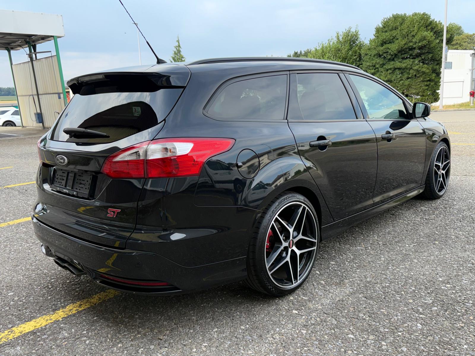 FORD Focus 2.0 SCTi ST-3 MFK 02.2026 BBS R19-image-3