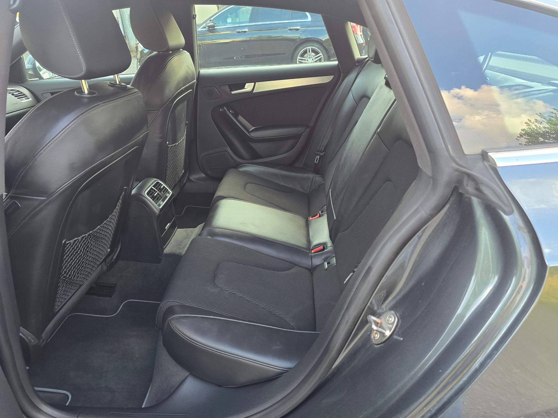 AUDI A5 Sportback 2.0 TDI quattro S-tronic-image-12