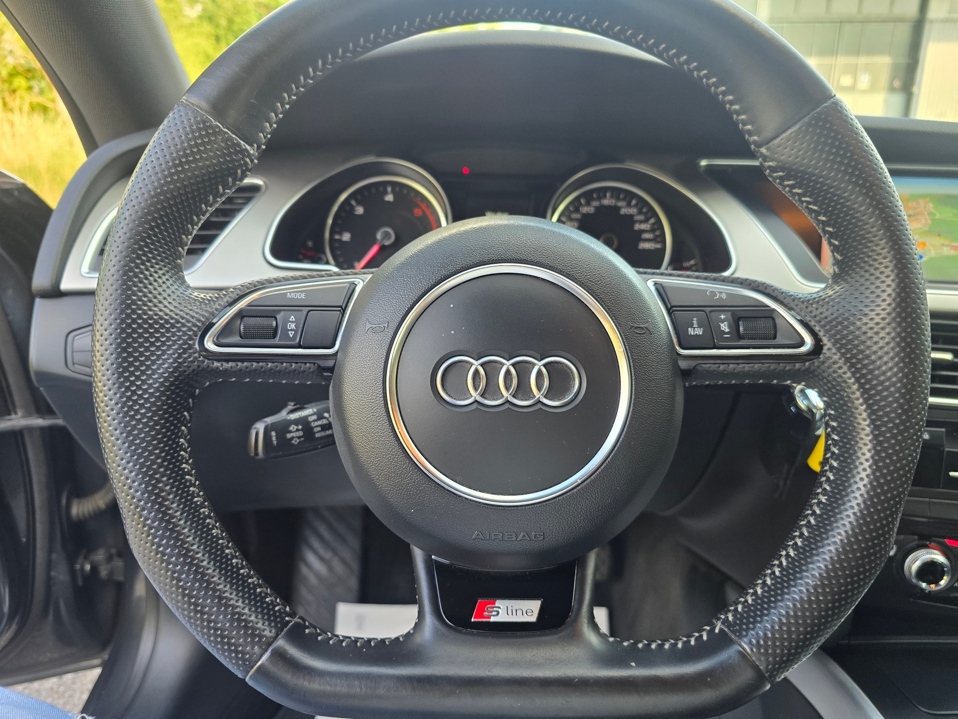 AUDI A5 Sportback 2.0 TDI quattro S-tronic-image-17